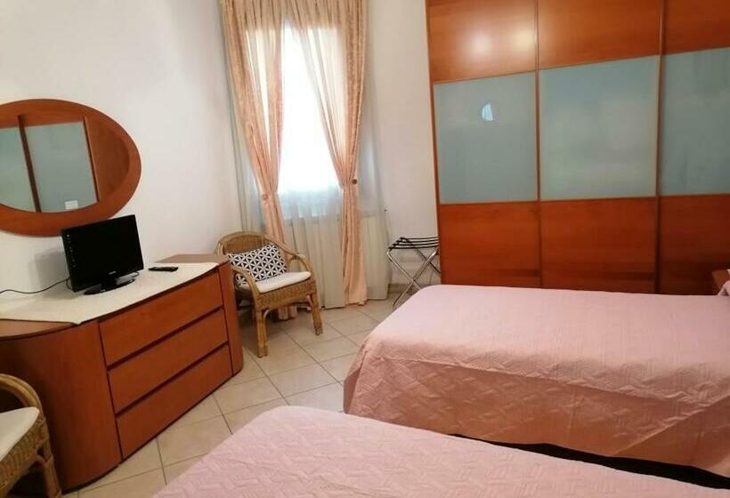 צימר Sa Domo Tua Iun E5942