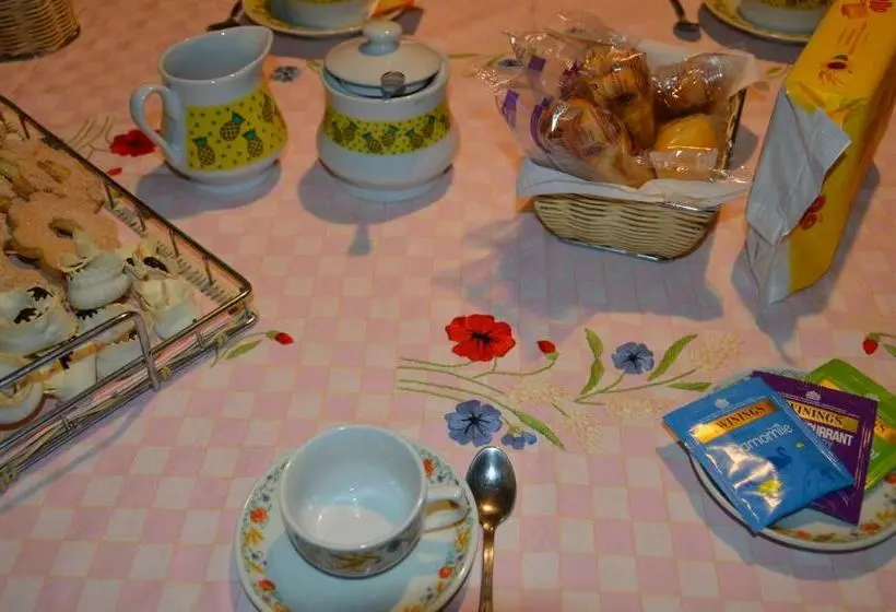 ベッドアンドブレックファースト Sa Domo Tua Iun E5942