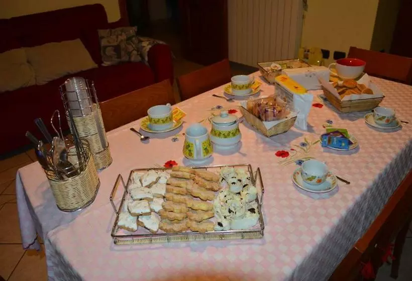 ベッドアンドブレックファースト Sa Domo Tua Iun E5942