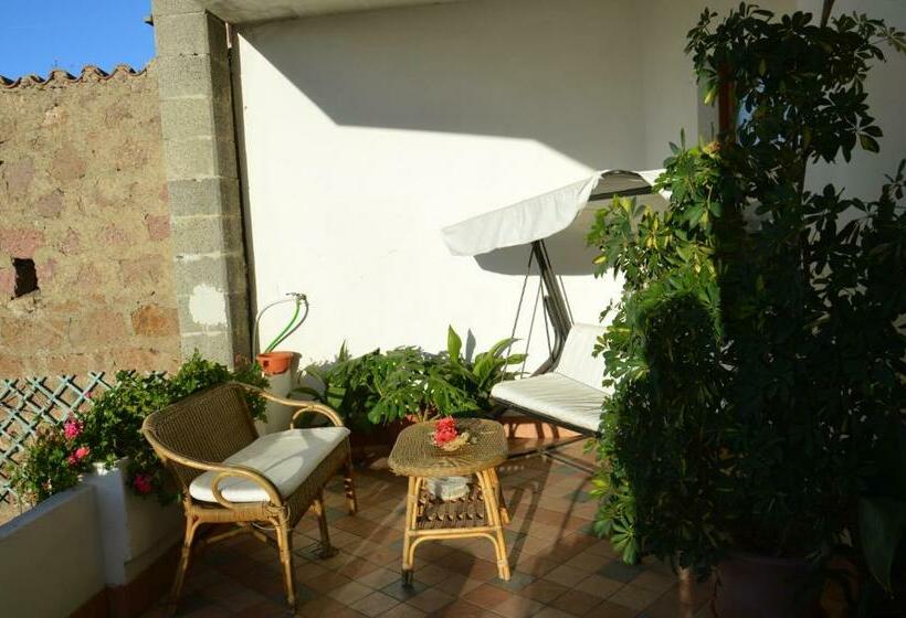 צימר Sa Domo Tua Iun E5942