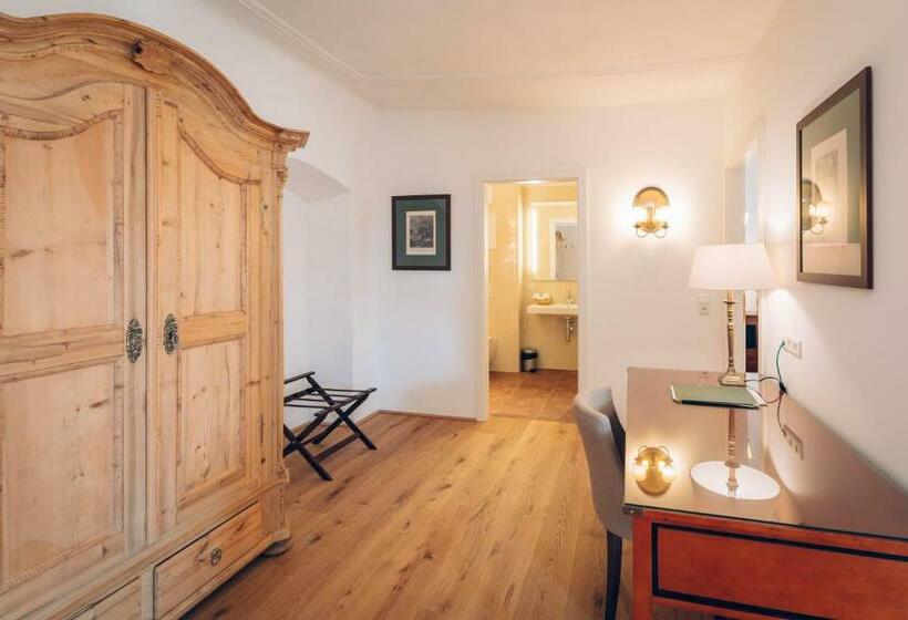 فندق Mellauner Hof