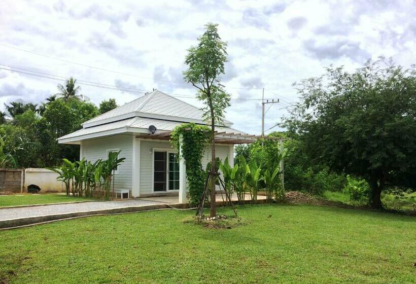 پانسیون Baan2rai