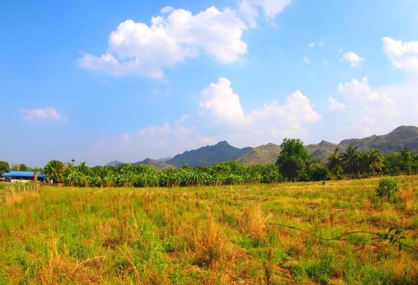 پانسیون Baan2rai