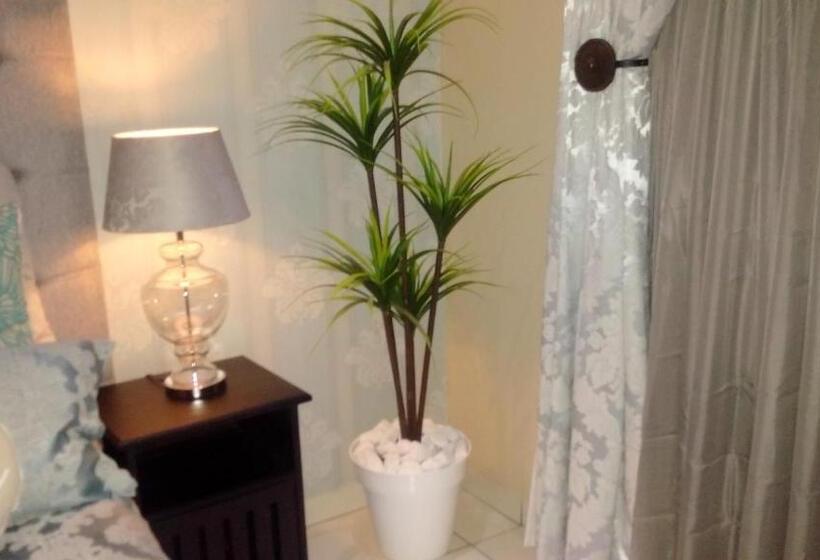 بنسيون Dinaledi House