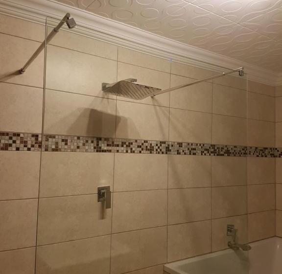 بنسيون Dinaledi House