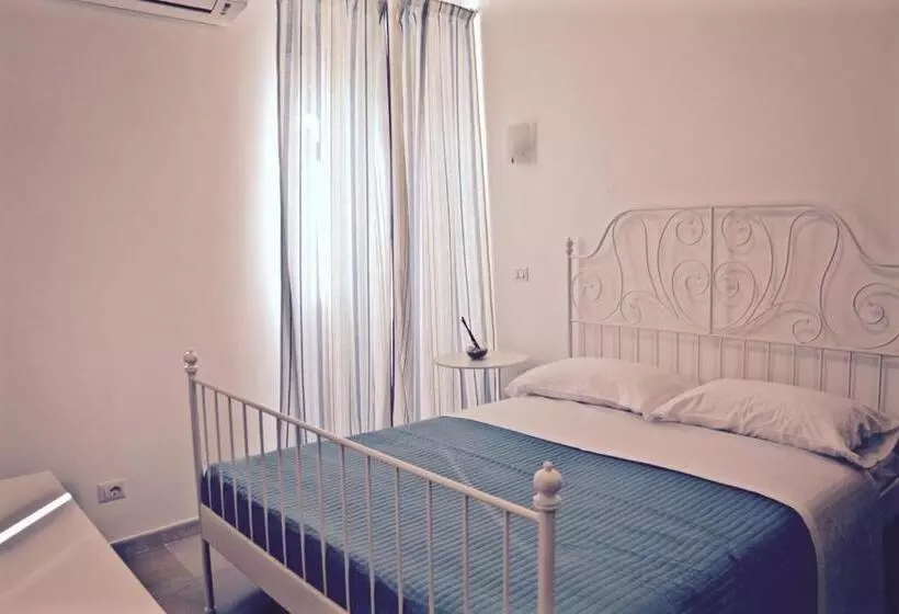 Aamiaismajoitus (B&B) I Tesori Del Mare