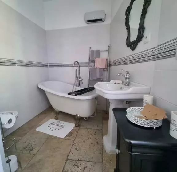 Aamiaismajoitus (B&B) La Bastide