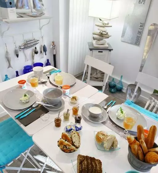 Aamiaismajoitus (B&B) La Maison Au Dessus Des Voiles