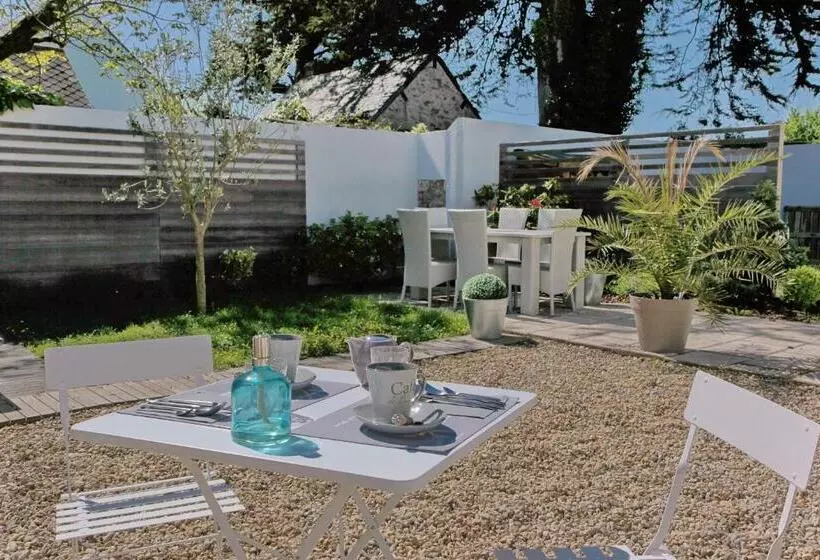 Aamiaismajoitus (B&B) La Maison Au Dessus Des Voiles