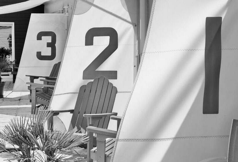 مبيت وإفطار La Maison Au Dessus Des Voiles