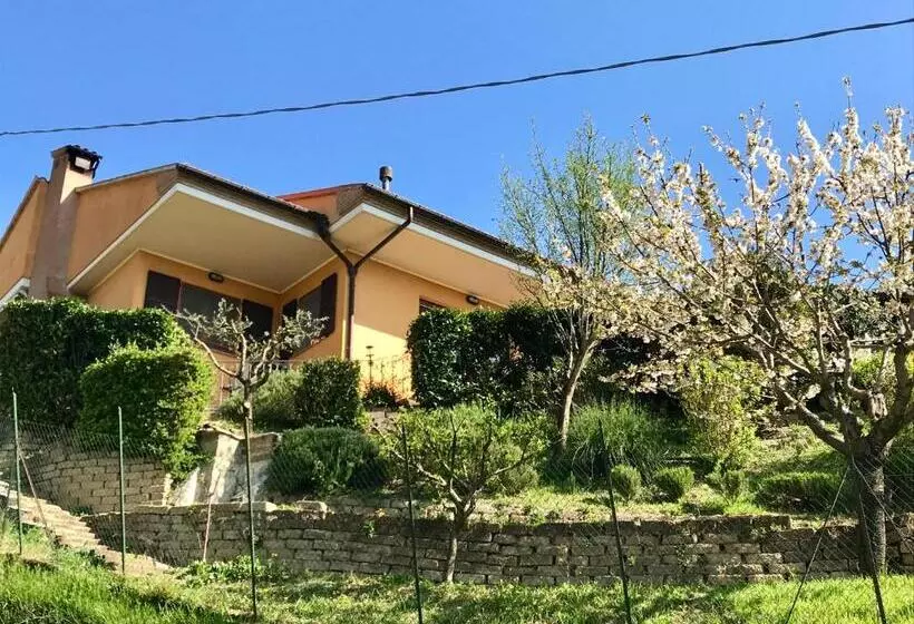 Aamiaismajoitus (B&B) La Mammola Bed&breakfast