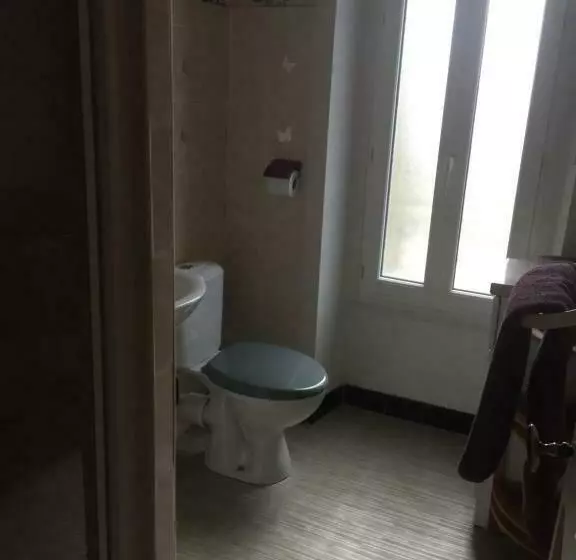 ベッドアンドブレックファースト Les Hortensias