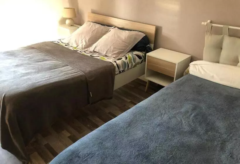 ベッドアンドブレックファースト Les Hortensias