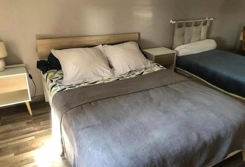 ベッドアンドブレックファースト Les Hortensias