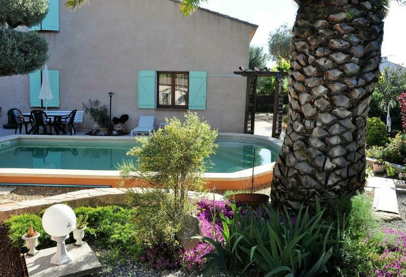 مبيت وإفطار Les Oliviers La Cadiere