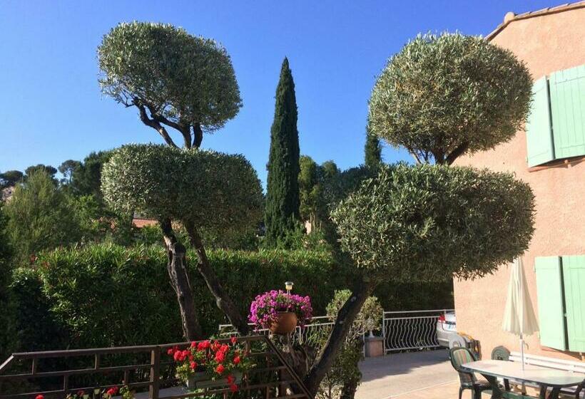 مبيت وإفطار Les Oliviers La Cadiere