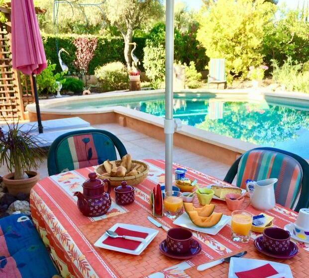 مبيت وإفطار Les Oliviers La Cadiere