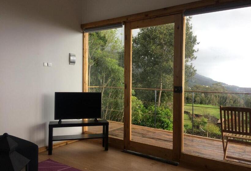 호텔 Intact Farm Resort