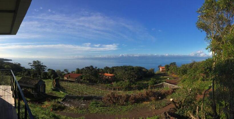 호텔 Intact Farm Resort