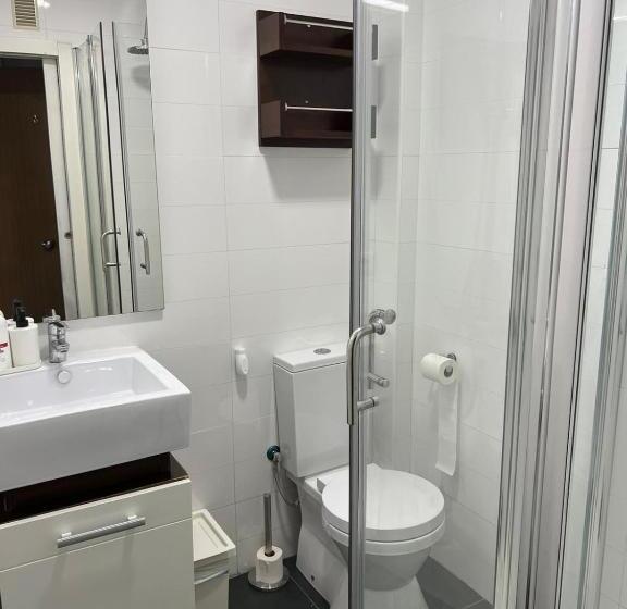 پانسیون Apart And Benef