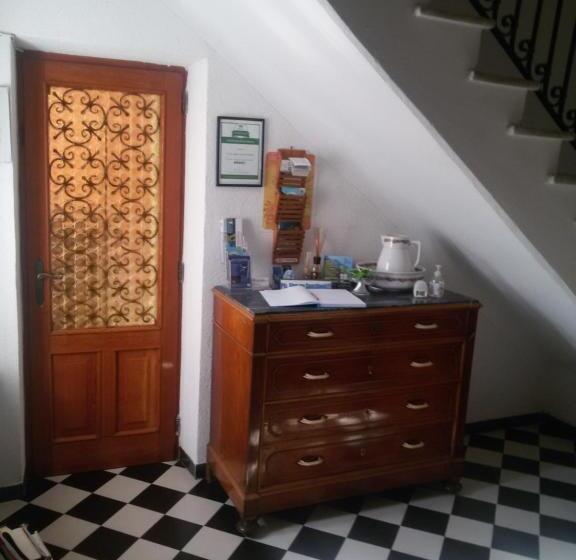 پانسیون Ca De Capun