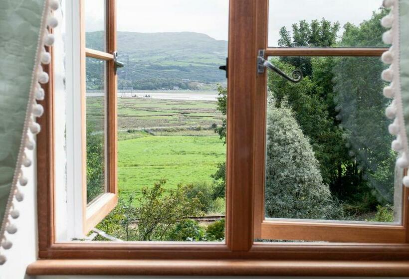 펜션 Taldraeth Old Vicarage Guest House