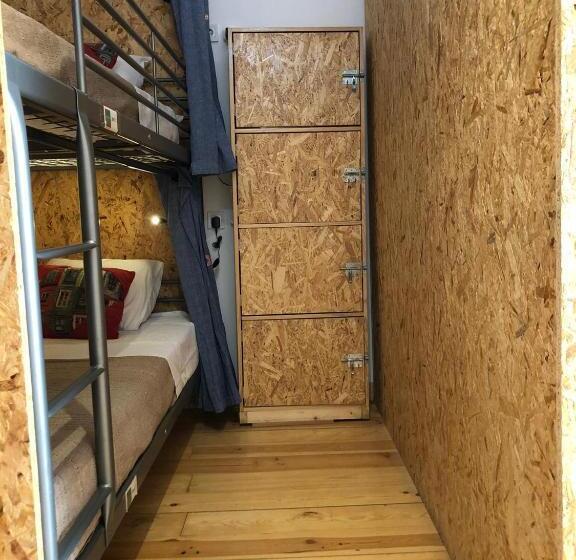 Hostel Now Bastidor Jovial