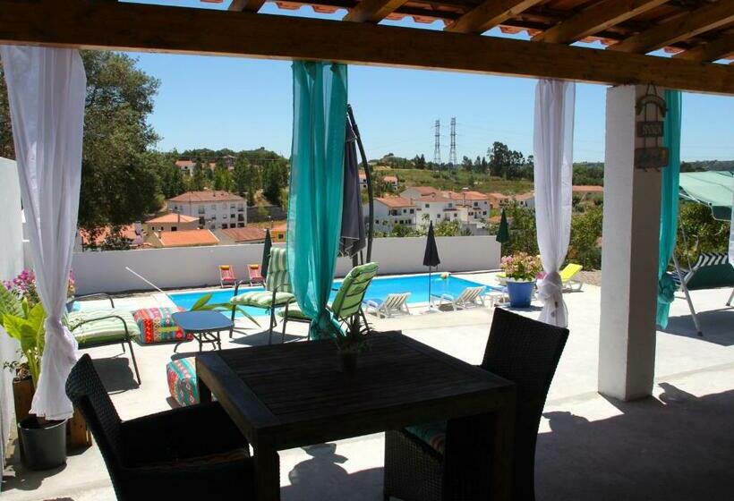 住宿加早餐  Casa Do Loureiro Branco