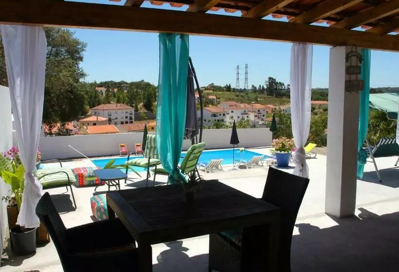 ベッドアンドブレックファースト Casa Do Loureiro Branco