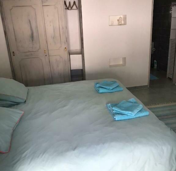 住宿加早餐  Casa Do Loureiro Branco