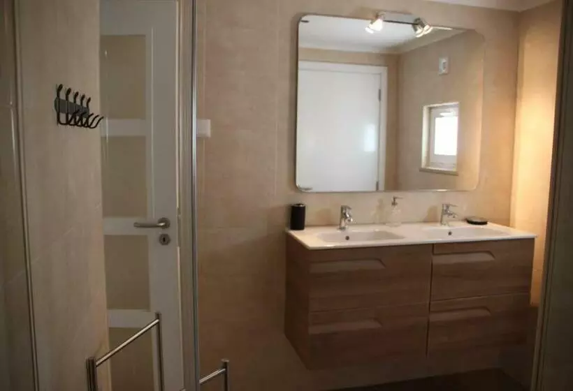 ベッドアンドブレックファースト Casa Do Loureiro Branco