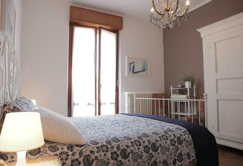 تختخواب و صبحانه Goga&romeo