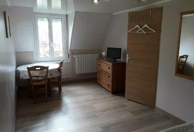 Aamiaismajoitus (B&B) La Cense Hebron