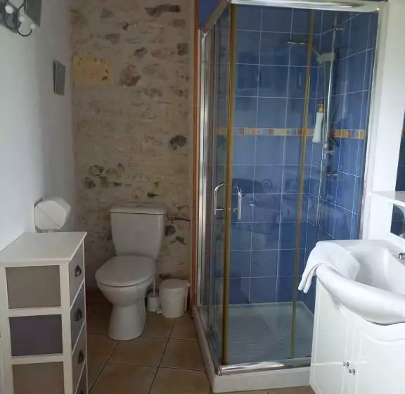 Aamiaismajoitus (B&B) La Charentaise Ch D Hôtes ,studio