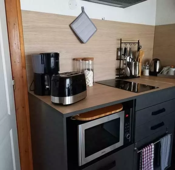 Aamiaismajoitus (B&B) La Charentaise Ch D Hôtes ,studio