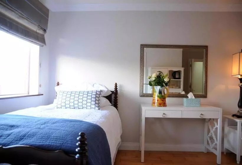Aamiaismajoitus (B&B) Short Strand Dingle