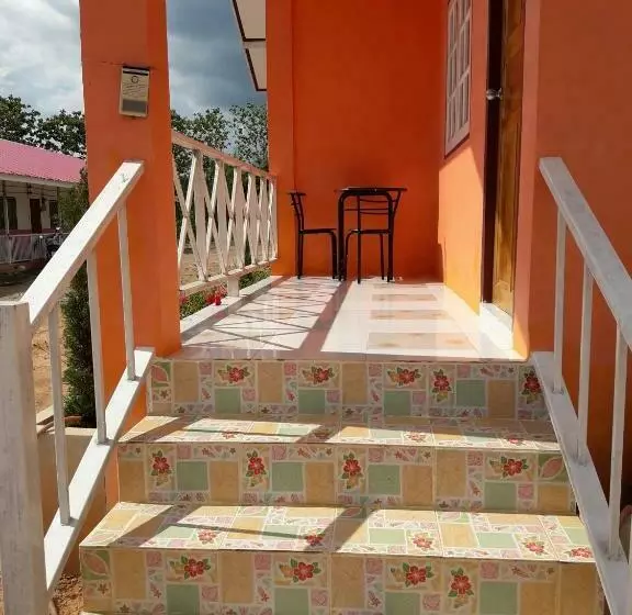 Majatalo Chanakarn Guesthouse Sangkhla Buri