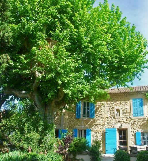 بنسيون Les Volets Bleus Provence