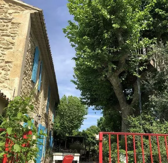 Majatalo Les Volets Bleus Provence