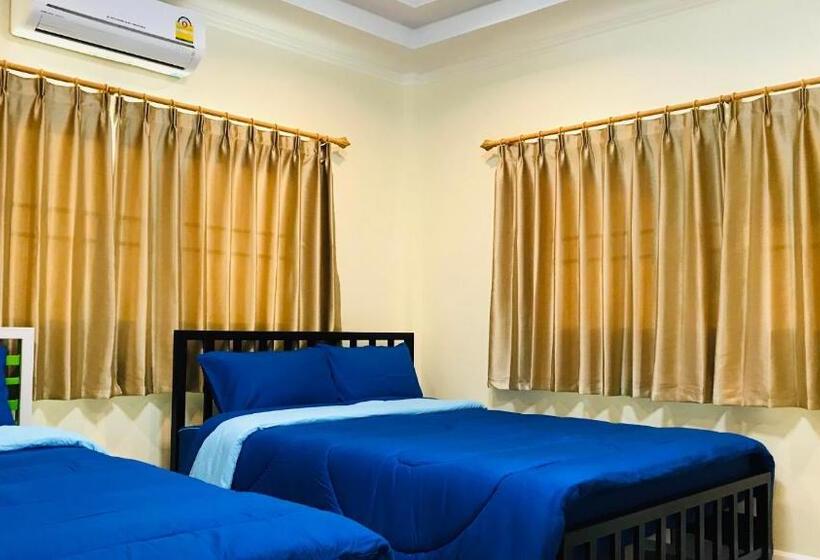 Pensiune Panutsaya Homestay