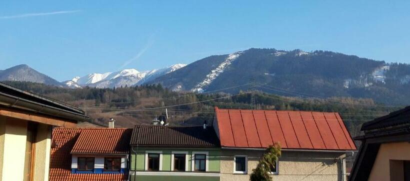 بنسيون Penzión Weinerovka Varín