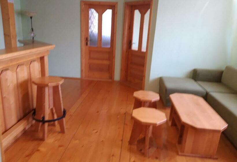 بنسيون Penzión Weinerovka Varín