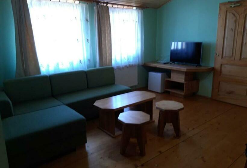 بنسيون Penzión Weinerovka Varín