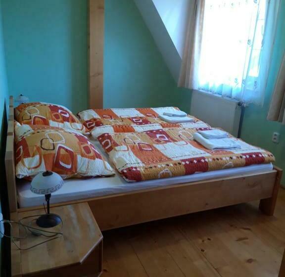 بنسيون Penzión Weinerovka Varín