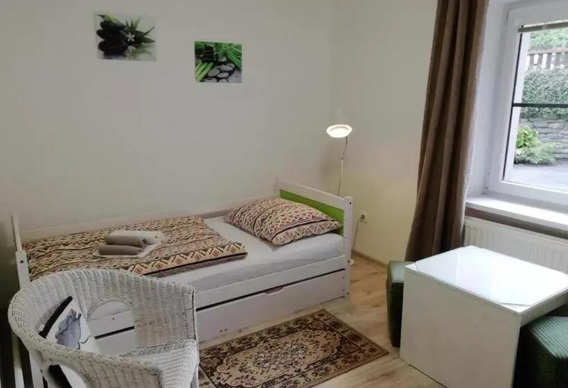 Majatalo Penzion Beskyd