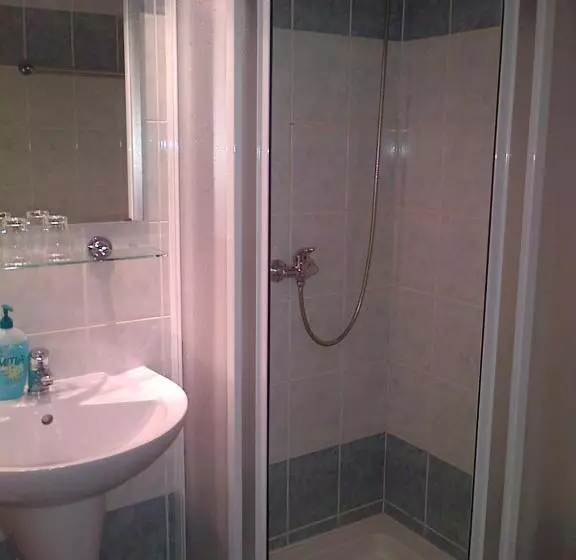 Majatalo Penzion Beskyd