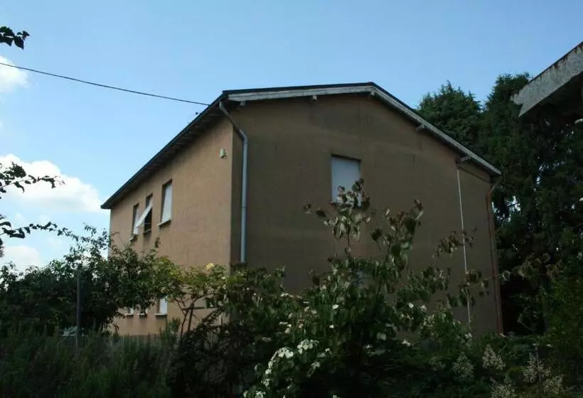 ペンション Stop And Go