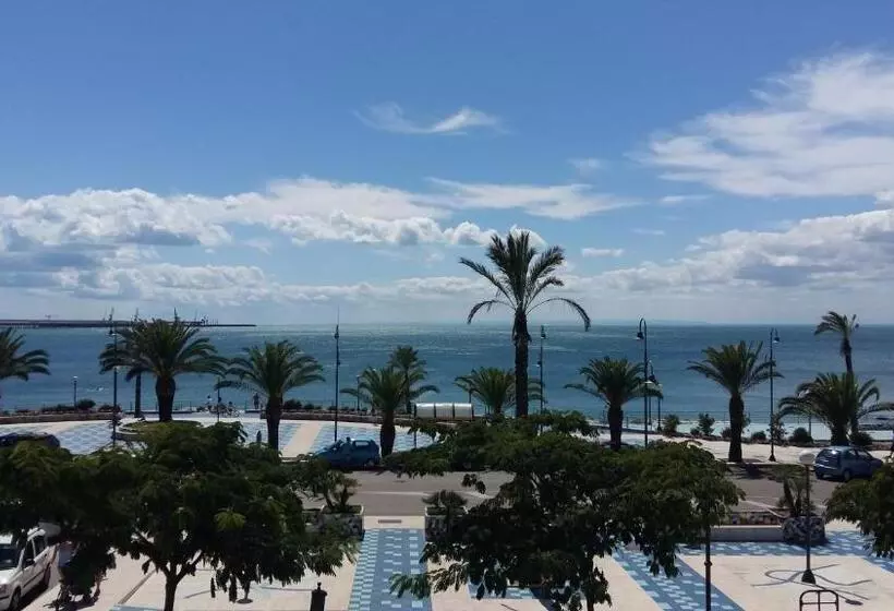 B&b Una Rotonda Sul Mare