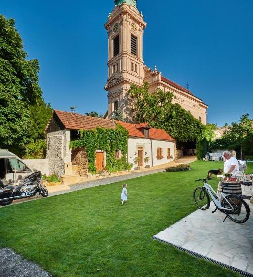 Bed and Breakfast Pension Kral