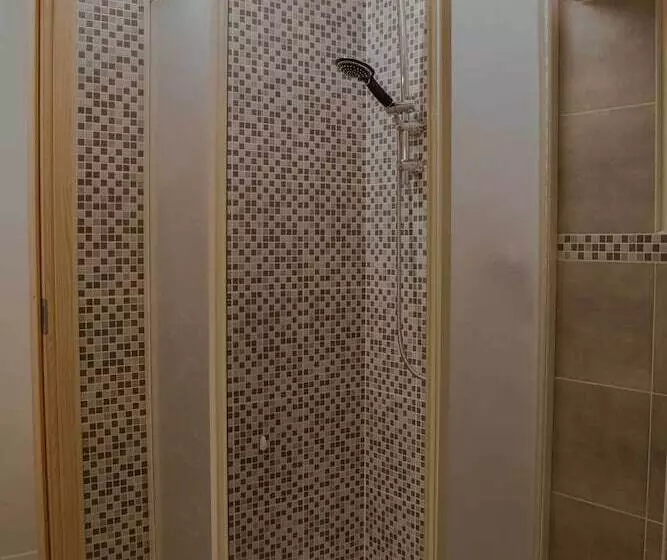 Hotelli Agriturismo Orto Dei Rolli